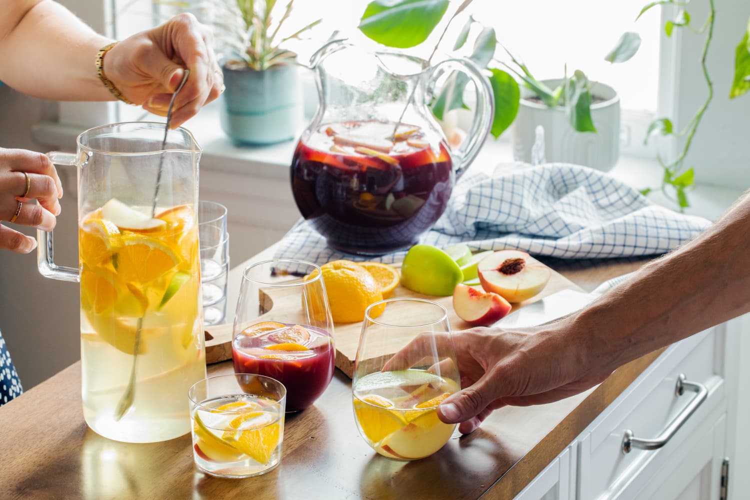 Best Bottled Sangria White and Red Options Taste Tested The Kitchn